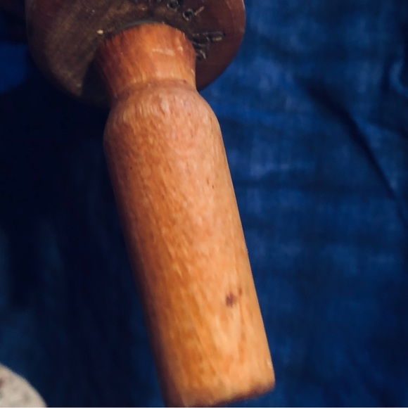 Elegant Wooden Rolling Pin - Picture 2 of 6